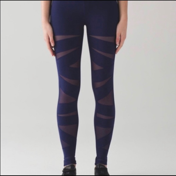 **HIGH RISE** Wunder Under Tech Mesh size 4 - Picture 8 of 15